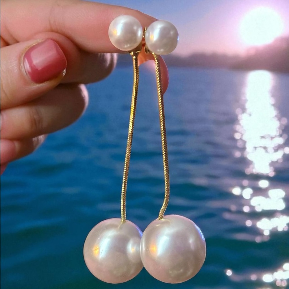 Stainless steel Gold and faux Pearl Drop‎ Earrings